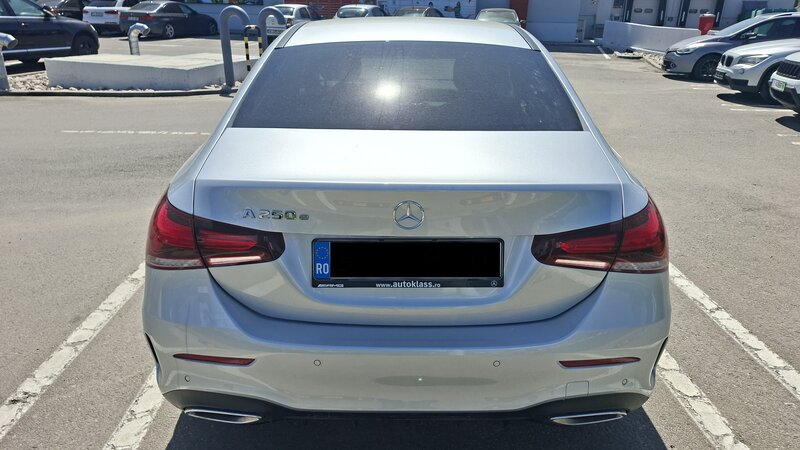 Mercedes-Benz A 250